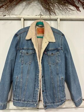 Levi's Blue Denim Jacket with Cream Sherpa Collar